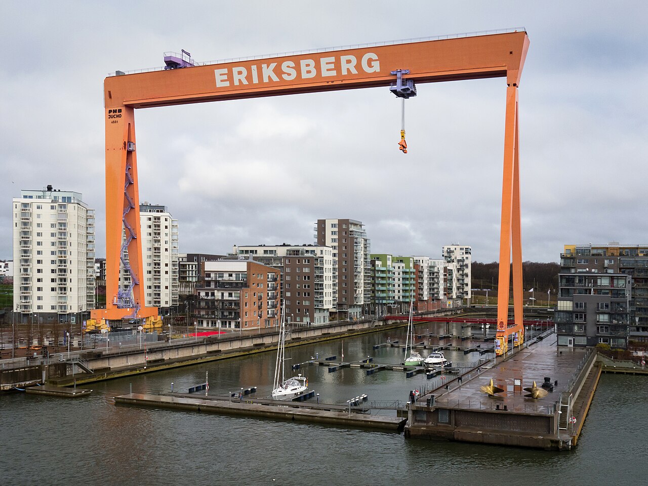 Fotografi av en kran.